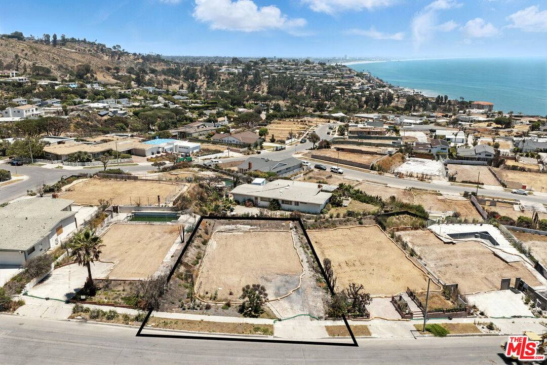 Malibu, CA 90265,3516 Shoreheights Dr