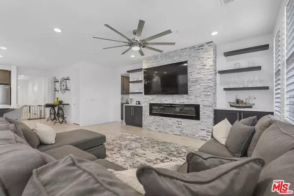 Palm Desert, CA 92211,73500 Henri Dr