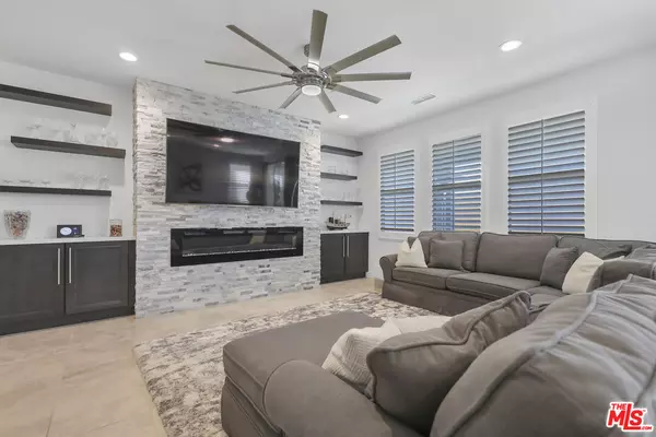 Palm Desert, CA 92211,73500 Henri Dr