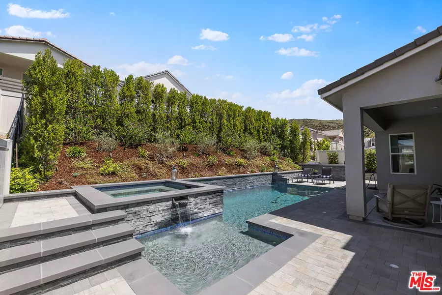 18113 Tableau Way, Santa Clarita, CA 91350