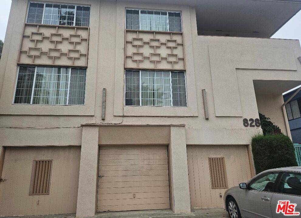 828 Lincoln Blvd #10, Santa Monica, CA 90403