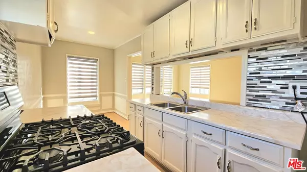 Los Angeles, CA 90019,1022 S Norton Ave #C