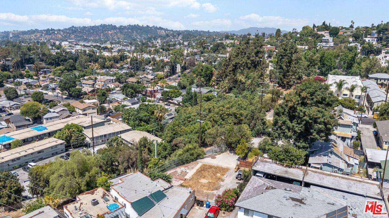 Los Angeles, CA 90042,133 S Avenue 64