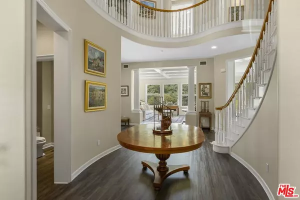 Camarillo, CA 93012,7168 Camino Las Ramblas