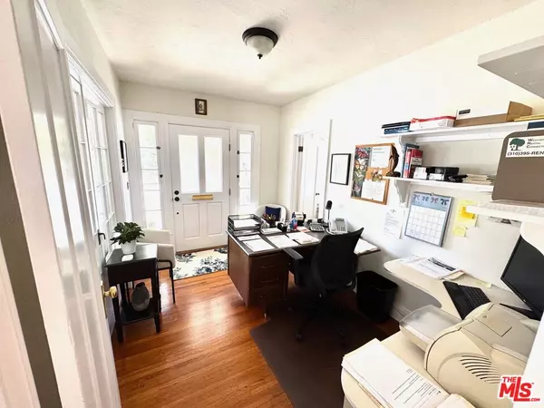 Santa Monica, CA 90401,1457 7th St