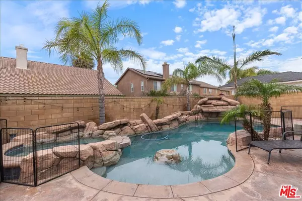 Eastvale, CA 92880,7915 Saddletree Ct