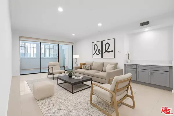 Los Angeles, CA 90057,435 S La Fayette Park Pl #106