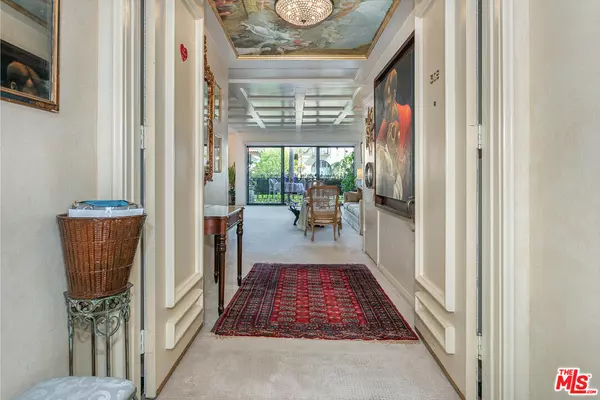 Palos Verdes Estates, CA 90274,2525 Via Campesina #306