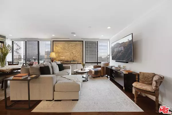 Los Angeles, CA 90067,2160 Century Park East #411