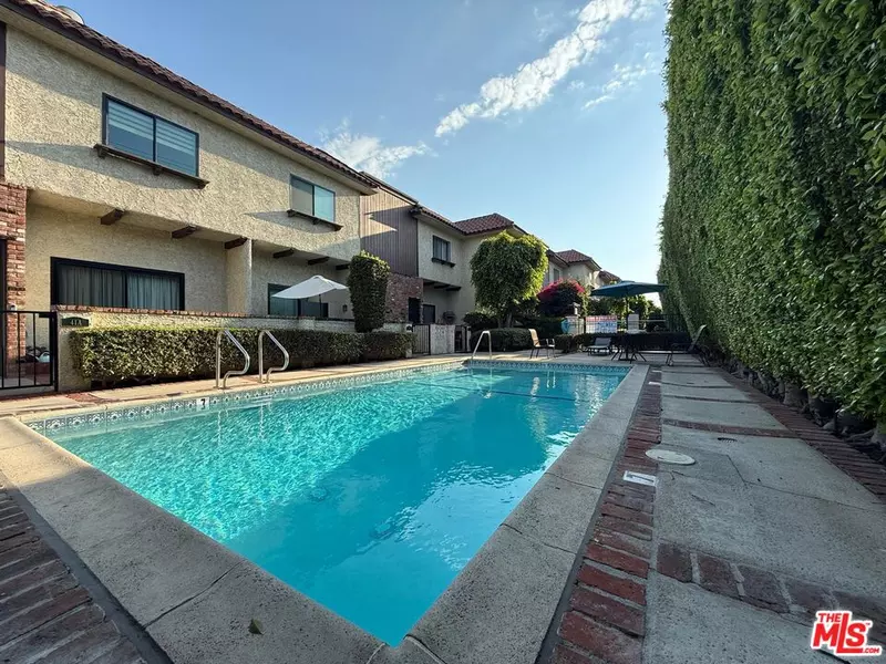 1721 Rogers Pl #46F, Burbank, CA 91504