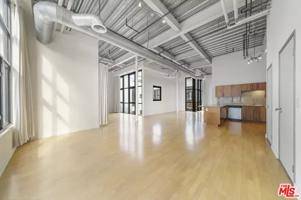 1100 S Grand Ave #A703, Los Angeles, CA 90015