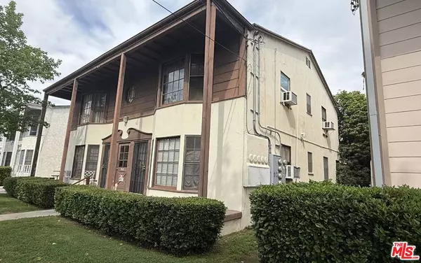 Valley Village, CA 91607,5318 Vantage Ave