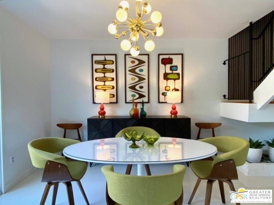 Palm Springs, CA 92262,186 E Via Escuela #B