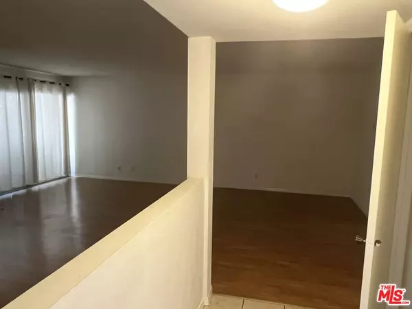 Van Nuys, CA 91411,15070 Victory Blvd #103