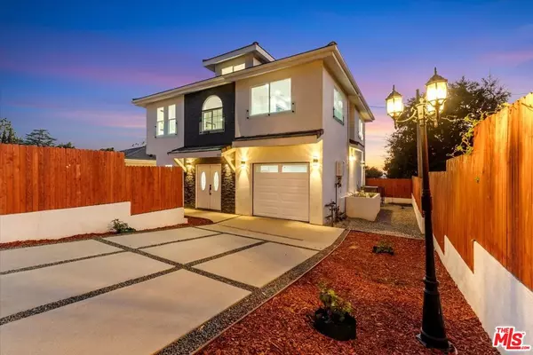 Tujunga, CA 91042,10347 Hillhaven Ave