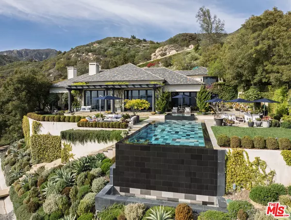 1140 E Mountain Dr, Santa Barbara, CA 93108
