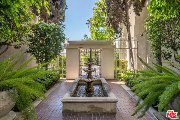 West Hollywood, CA 90069,8455 Fountain Ave #414