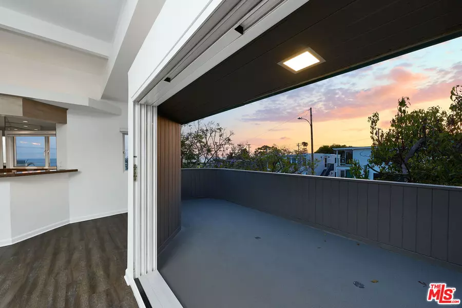 253 Fairview St, Laguna Beach, CA 92651