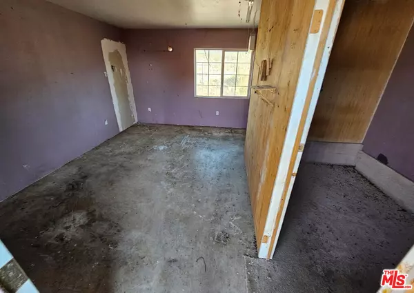 Lucerne Valley, CA 92356,31576 Emerald Rd