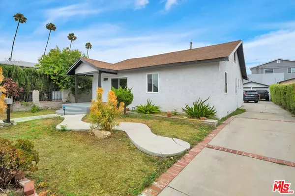 1212 W 92nd St, Los Angeles, CA 90044