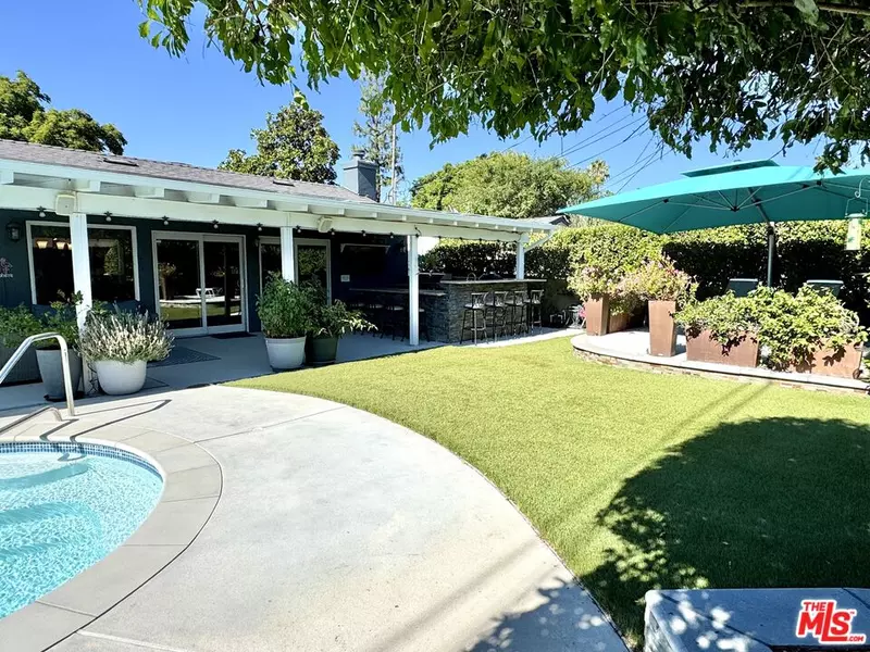 22928 Vose St, West Hills, CA 91307