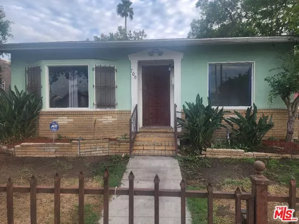 700 E 85th St, Los Angeles, CA 90001