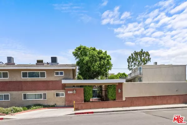 4610 Densmore Ave #12, Encino, CA 91436