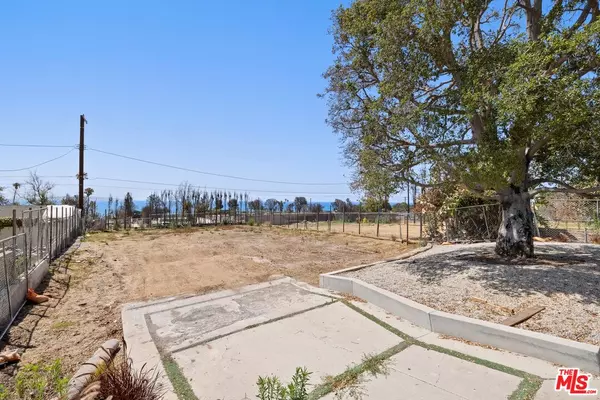 16856 Edgar St, Pacific Palisades, CA 90272