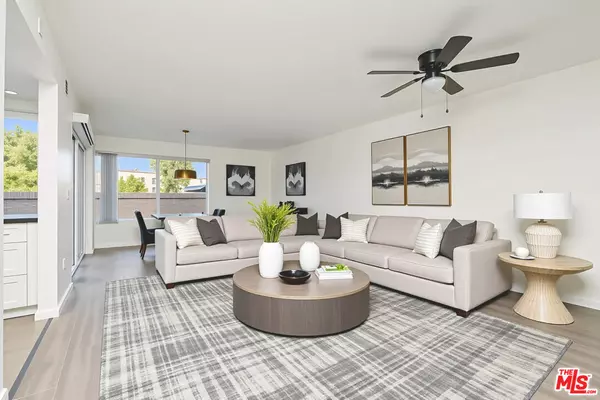 18524 Mayall St #D,  Northridge,  CA 91324