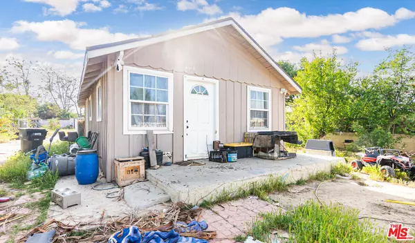 Corona, CA 92879,4072 S Neece St