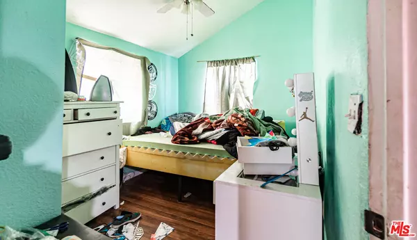 Corona, CA 92879,4072 S Neece St