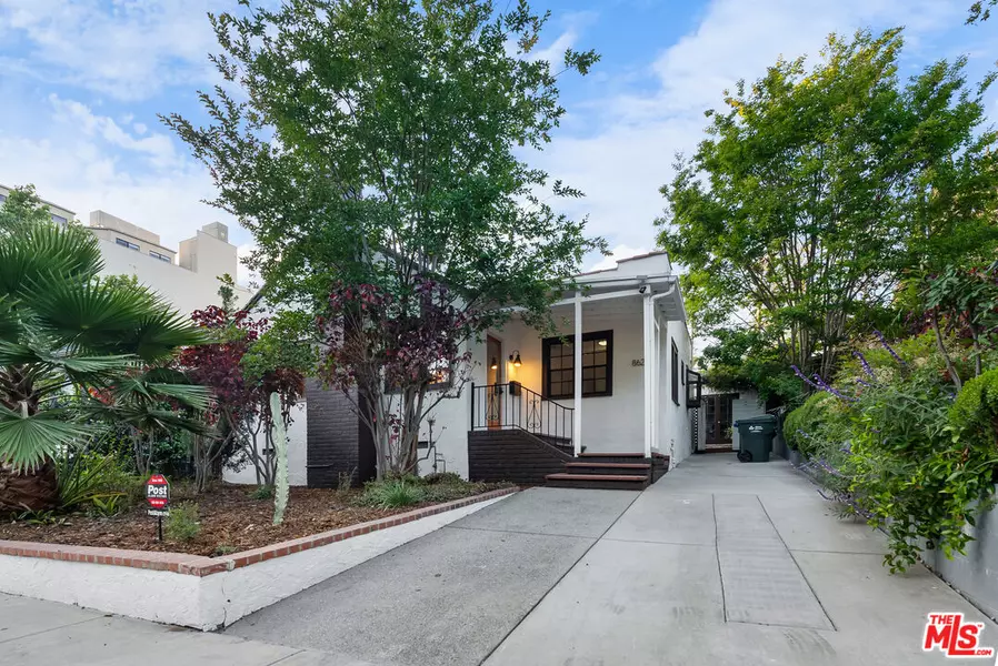 8625 Rugby Dr, West Hollywood, CA 90069