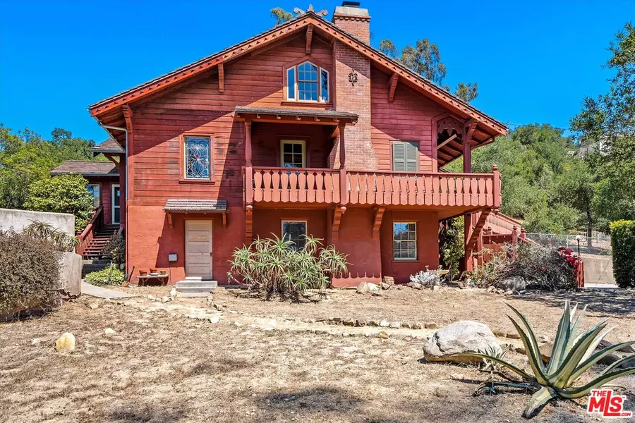 1060 Tremonto Rd, Santa Barbara, CA 93103
