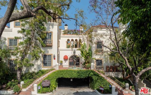 1320 N Harper Ave, West Hollywood, CA 90046