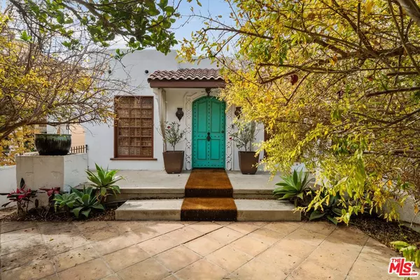 Santa Monica, CA 90405,2116 3rd St