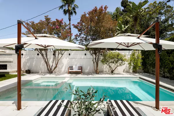 10421 Addison St, Toluca Lake, CA 91601