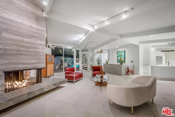 Beverly Hills, CA 90210,3027 Franklin Canyon Dr