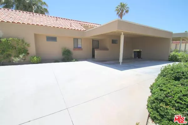 Palm Desert, CA 92211,40324 Pebble Beach Cir #32-05