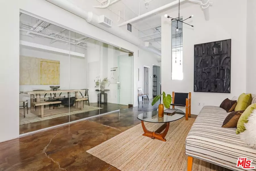 530 Molino St #111, Los Angeles, CA 90013