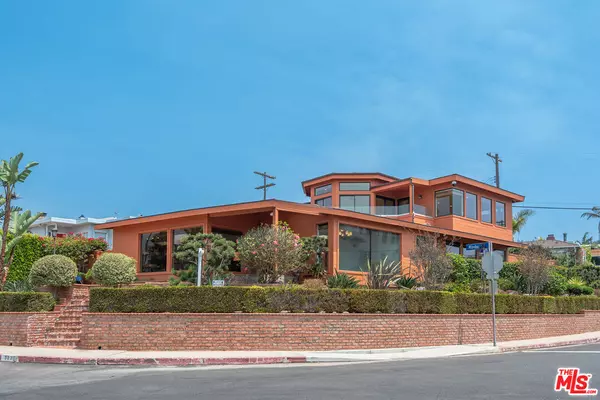 7220 Rindge Ave, Playa Del Rey, CA 90293