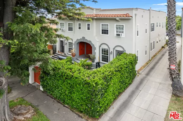 Los Angeles, CA 90019,1357 S Cloverdale Ave