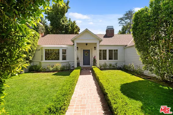 Davana Rd, Sherman Oaks, CA 91423