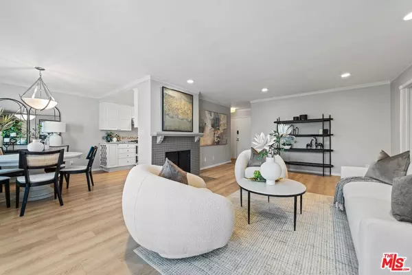 2320 S Bentley Ave #207, Los Angeles, CA 90064