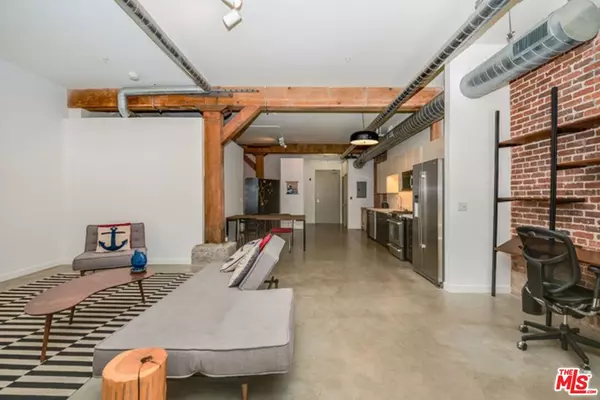 Los Angeles, CA 90013,527 Molino St #112