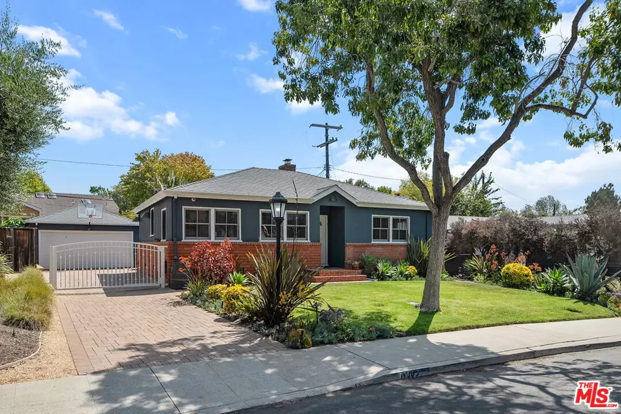 11963 Woodbine St, Los Angeles, CA 90066