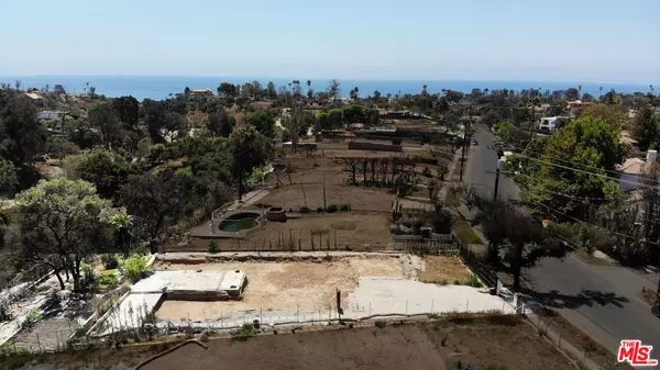 670 N Las Casas Ave, Pacific Palisades, CA 90272