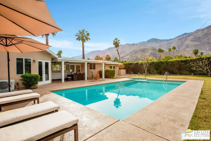748 E Mesquite Ave, Palm Springs, CA 92264