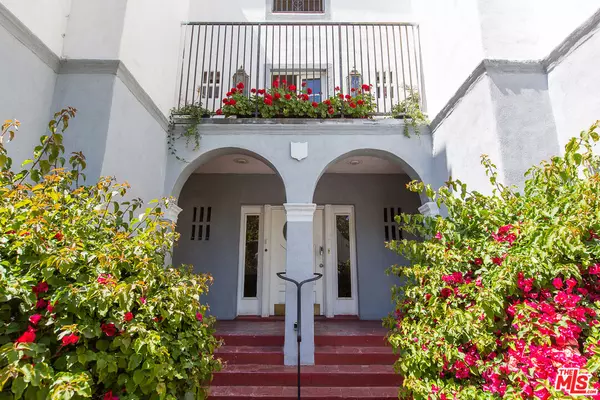 181 S Sycamore Ave #201, Los Angeles, CA 90036