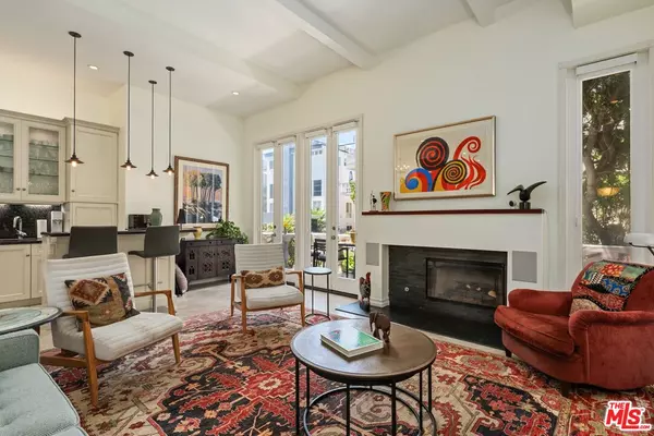 Marina Del Rey, CA 90292,20 Ketch St #1