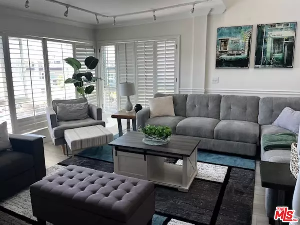 Playa Del Rey, CA 90293,6400 Pacific Ave #304